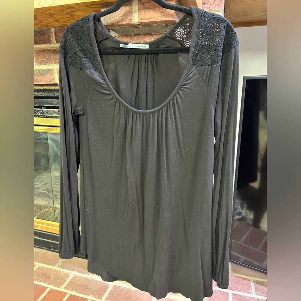 Maurices Ultra Soft Solid Black Long Sleeve Crochet Shoulder Flowey Size M